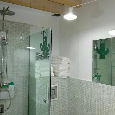 Tu Hogar En El Camino. Centro. Vut. Wifi * Burgo