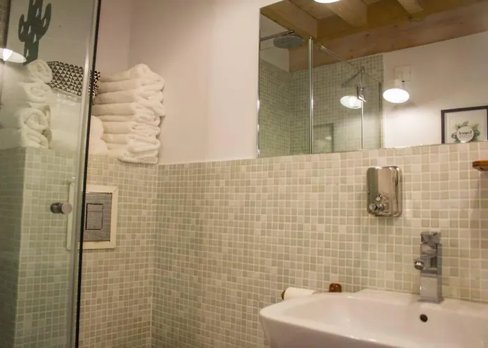 Tu Hogar En El Camino. Centro. Vut. Wifi アパート Burgo